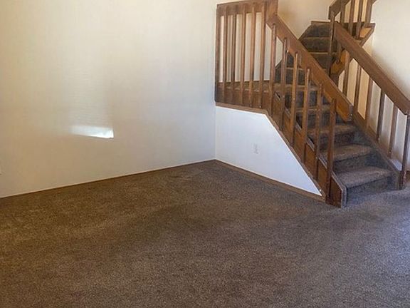 4th image of 5444 Fiesta Ln