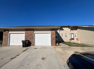 935-941 Ryan Ct #939, Marshfield, MO 65706