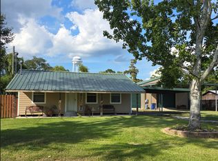1920 Houston St, Orange, TX 77630