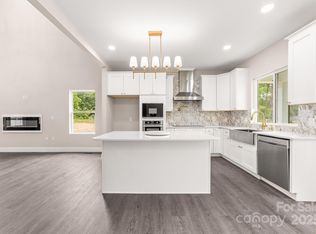 1471 Marshbrooke Ln, Catawba, NC 28609