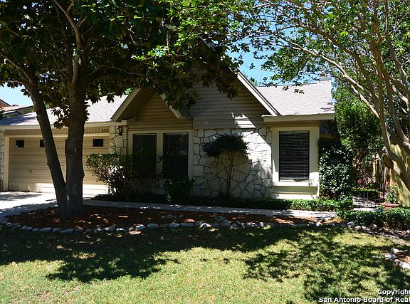2nd image of 6914 Country Elm