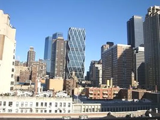 Rented by Douglas Elliman | media 31