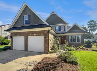 46 Treewood Ln, Clayton, NC 27527