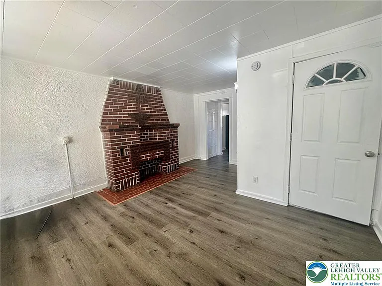635 N Lumber St — Photo 2