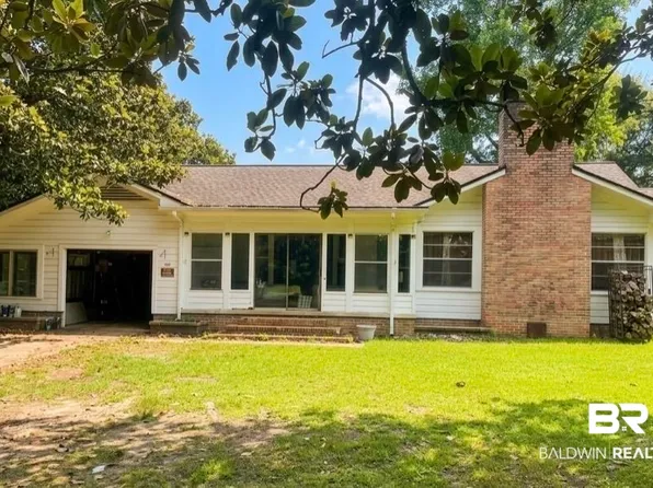 1501 Shoffner St, Brewton, AL 36426