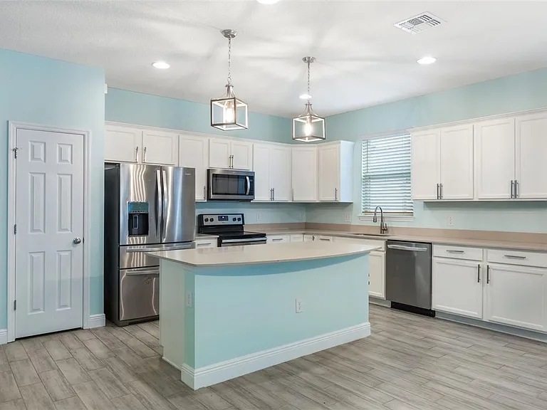 3617 Vega Creek Dr — Photo 4