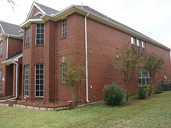 3rd image of 3103 Sage Tree Ln