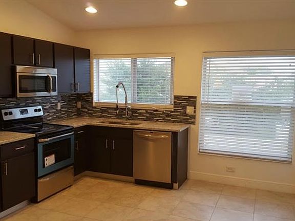 4th image of 13439 Fairway Glen Dr APT 203