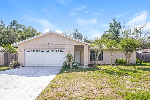17507 Cranbrook Dr Photo 1