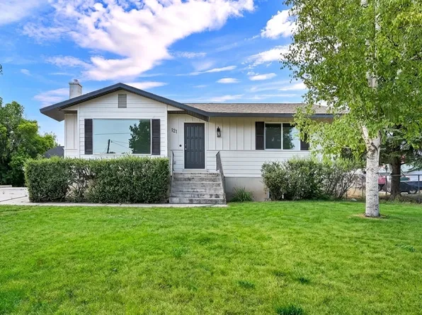 121 E 100 S, Smithfield, UT 84335