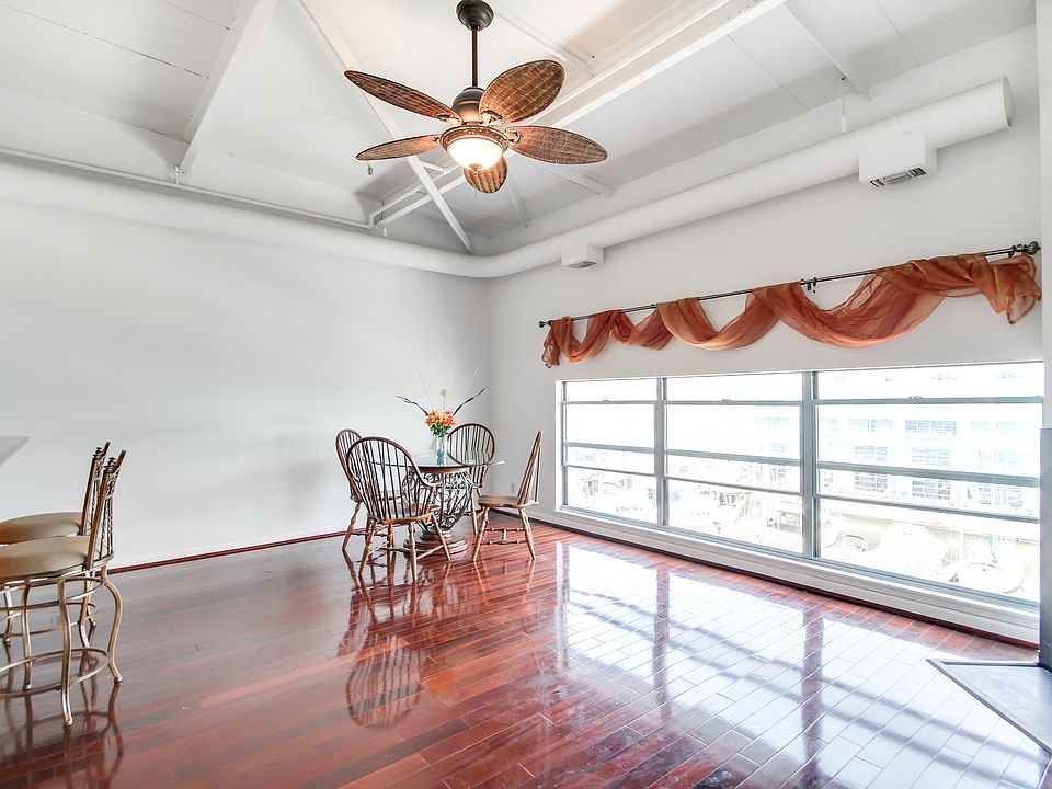1st image of 3 N Columbus Blvd APT 415