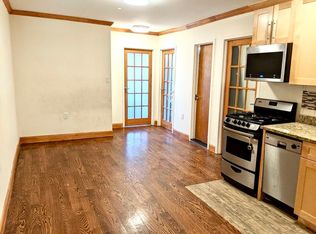 (Undisclosed Address), Great Neck, NY 11023
