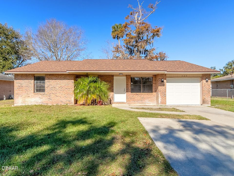 1st image of 824 S Kottle Cir