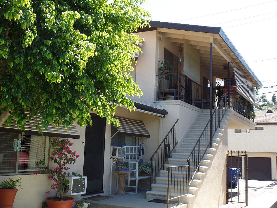 2nd image of 740 Southview Rd APT A