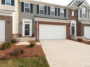 2574 Norman Isle Dr, Denver, NC 28037