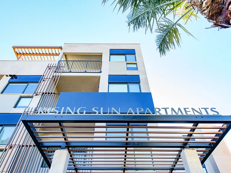 Rising Sun Apartments — Photo 66