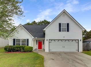 8377 Waltham Rd, Charleston, SC 29406