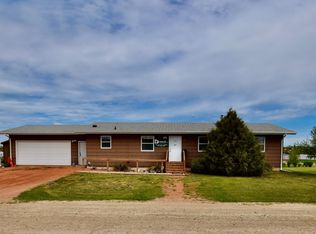 141 2nd Ave SW, Belfield, ND 58622