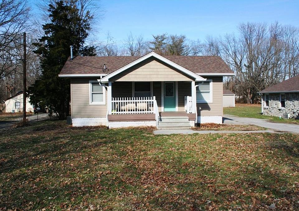 1st image of 936 Morgan Dr