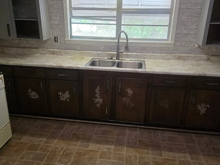 1210 Hoke St — Photo 10