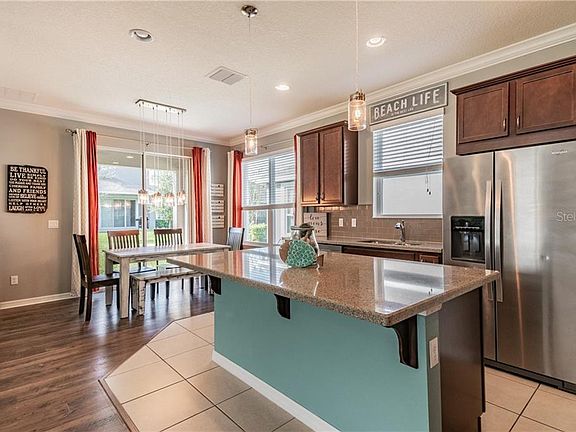 3rd image of 7530 Lake Hancock Blvd