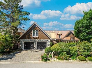 768 Tsawwassen Beach Rd, Delta, BC