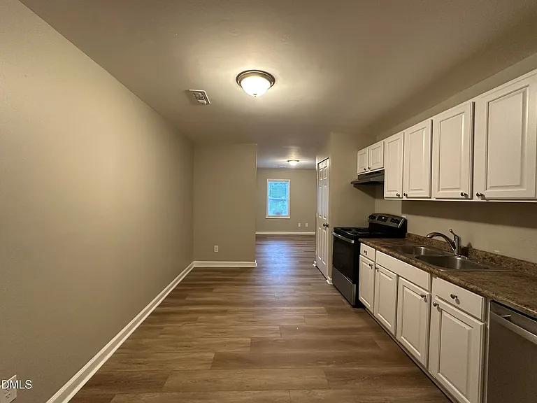 1113 Upchurch St #C — Photo 7