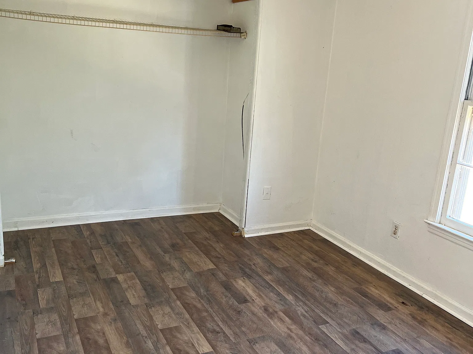 2 bed, 1.5 bath, 840 sqft, $1,295 — Photo 3