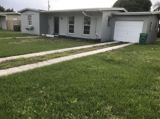 391 SE Solaz Ave, Port Saint Lucie, FL 34983