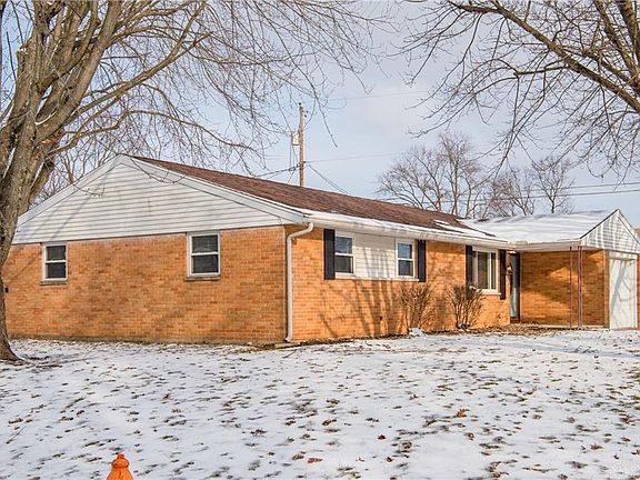 3rd image of 208 Zimmerman St