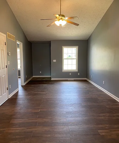 4121-4123 Citation Ln — Photo 6