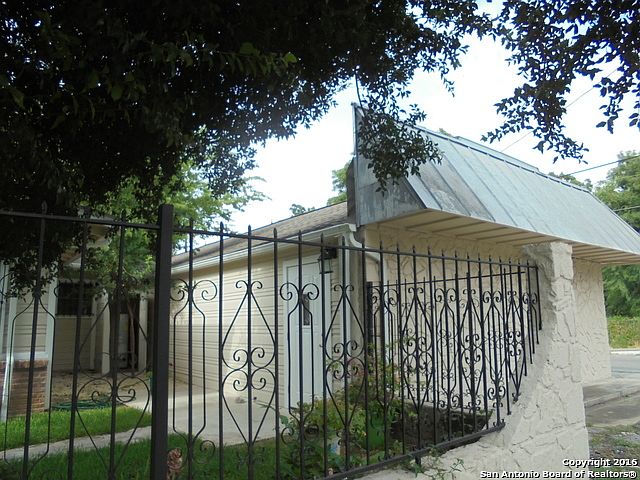 1st image of 302 S San Eduardo Ave