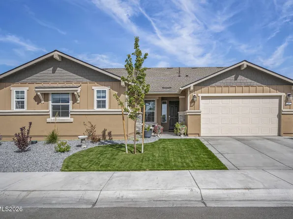 704 Daylily Ln, Minden, NV 89423