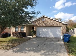 128 Quail Run Dr, Seagoville, TX 75159