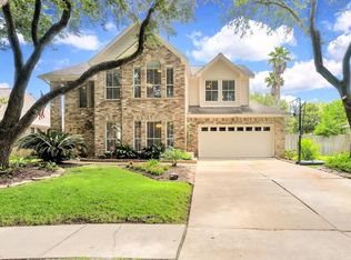 1306 N Medio River Cir, Sugar Land, TX 77478