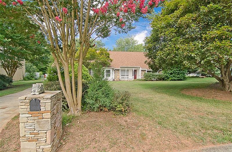 1st image of 3195 Hembry Ct