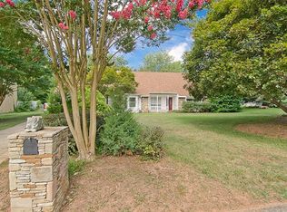 3195 Hembry Ct, Marietta, GA 30062