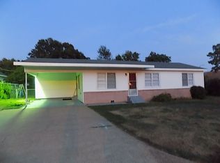 3522 Hickory St, Texarkana, AR 71854