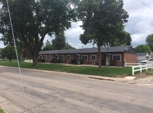 926 Eastside Blvd, Hastings, NE 68901