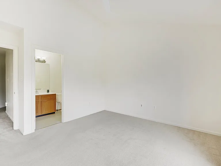 8603 Willow Leaf Ct — Photo 14