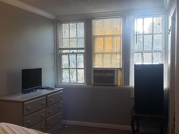 3rd image of 620 S Converse St APT C
