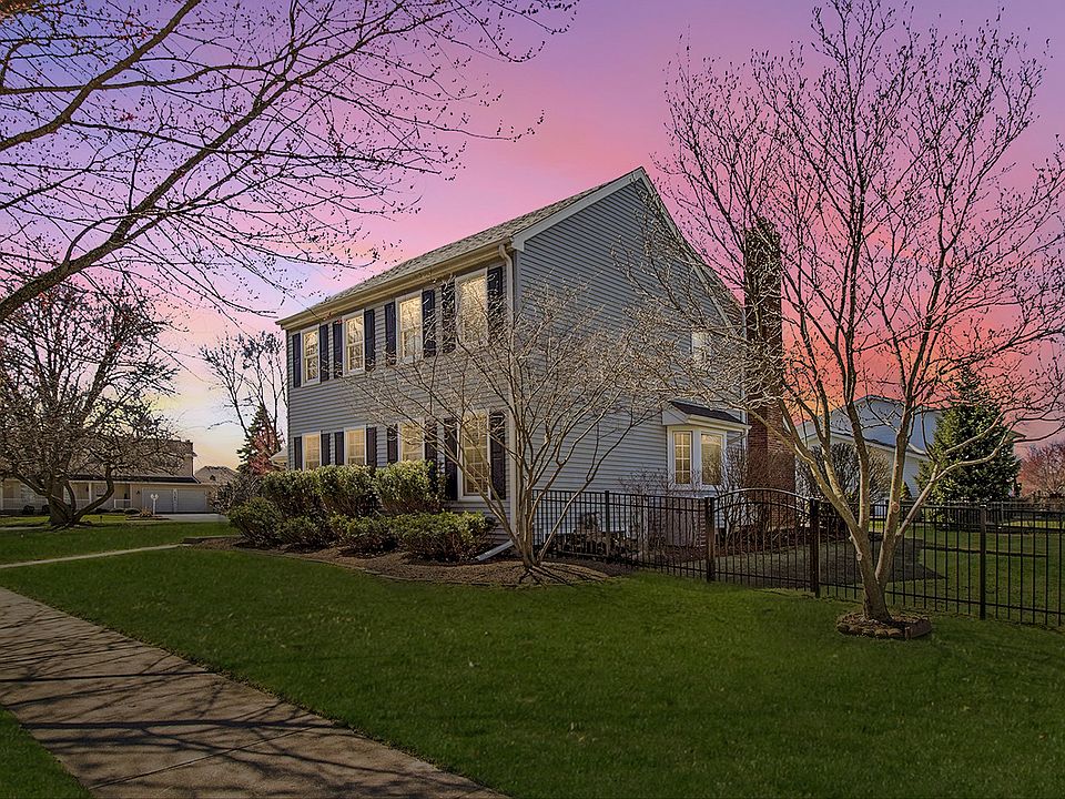 1st image of 209 Westmoreland Ln