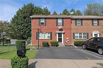 1st image of 1051 Westbury Dr