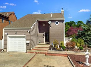 61 Lenape Trl, Brick, NJ 08724