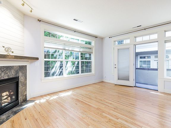 5th image of 2150 NE Multnomah St