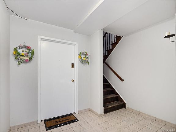 4th image of 238 Blair Ave