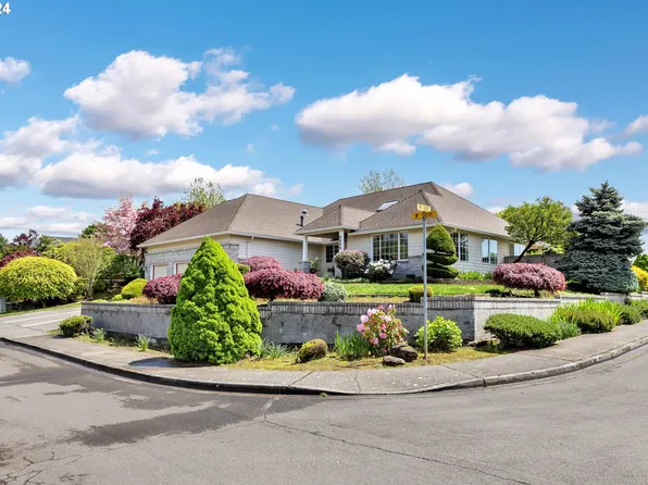 4336 M Dr, Washougal, WA 98671
