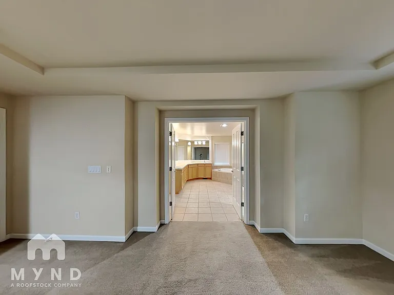 17906 NE 25th St — Photo 14