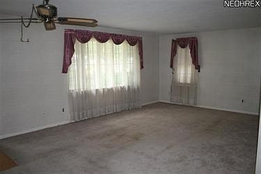 3rd image of 141 Yale Ave