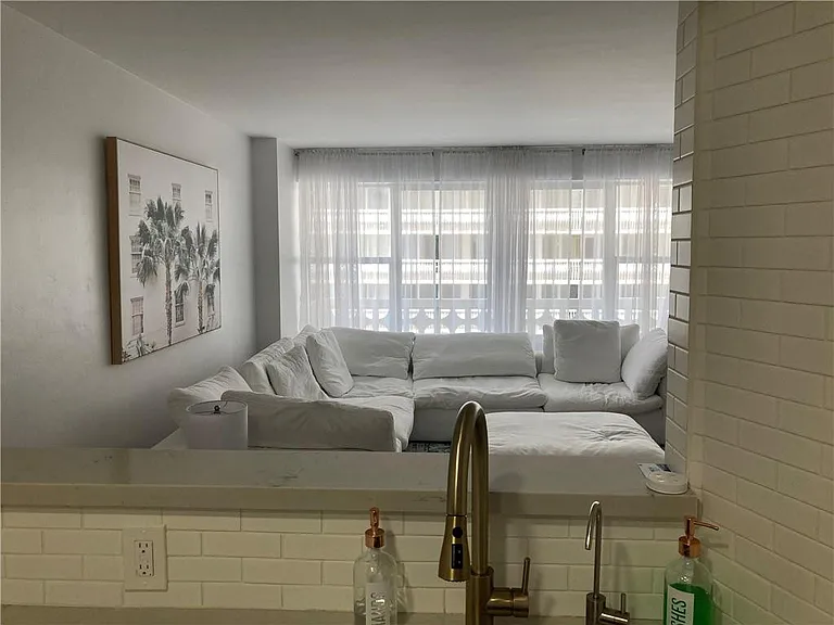 4010 N Galt Ocean Dr #414 — Photo 10